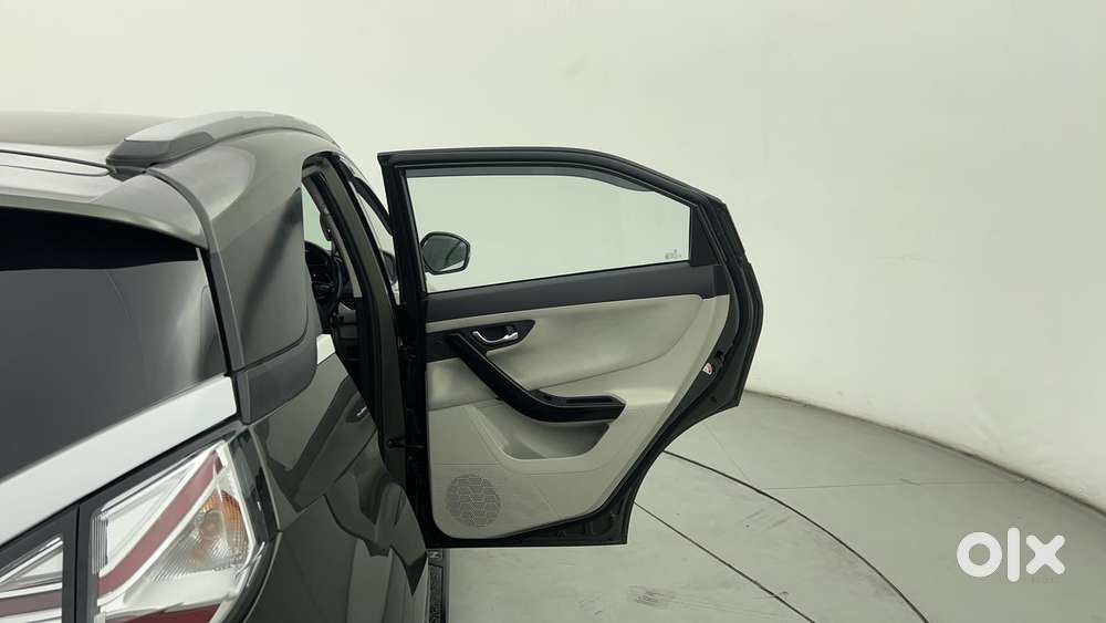 Tata Nexon 1.2 Revotron Xza Plus Hs, 2022, Petrol