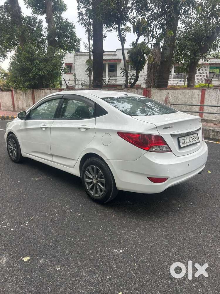 Hyundai Fluidic Verna 1.6 Vtvt Sx, 2014, Petrol