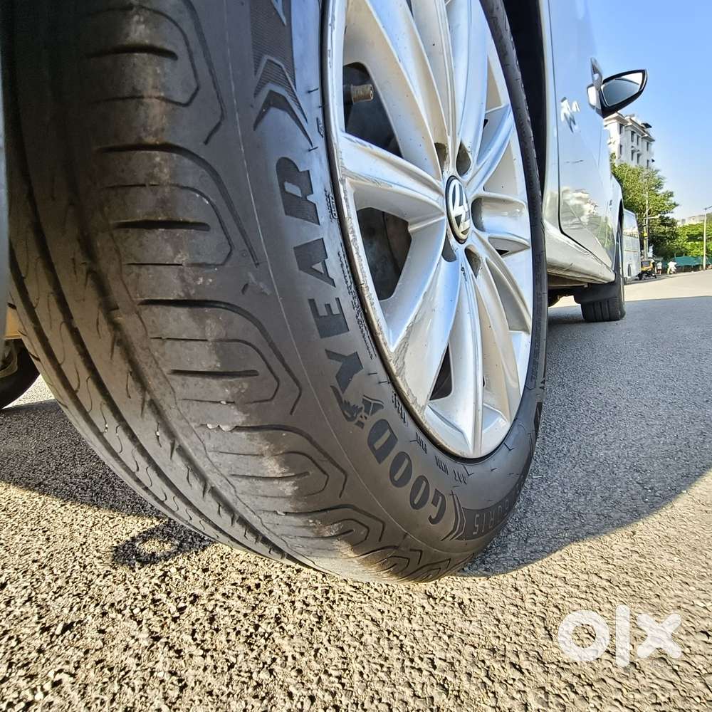 Volkswagen Vento 1.2 Tsi Highline At, 2017, Petrol