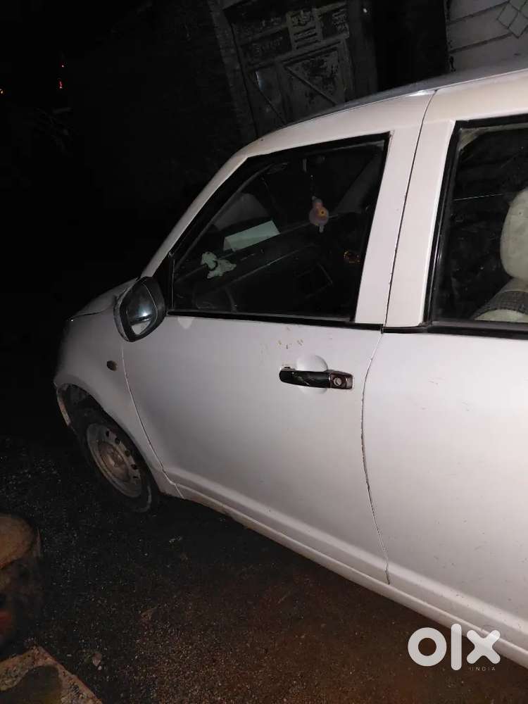 Maruti Suzuki Dzire 2011