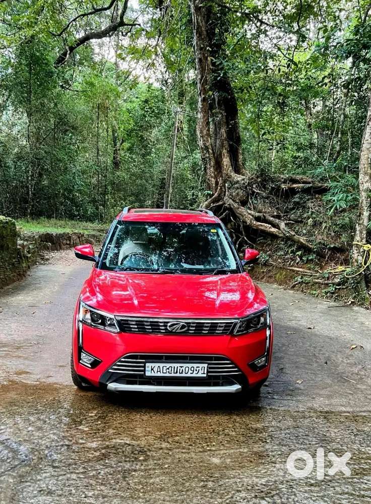 Mahindra Xuv300 W8(o) 2019 Petrol, Full Showroom History, 65k Driven