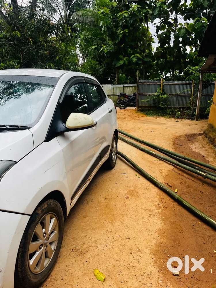 Hyundai Xcent 2016 Cng Car