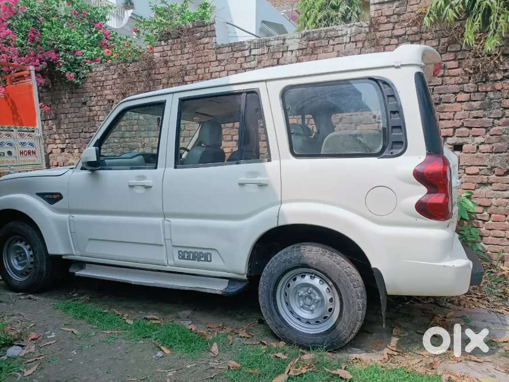 Mahindra Scorpio 2018 Diesel Well Maintained