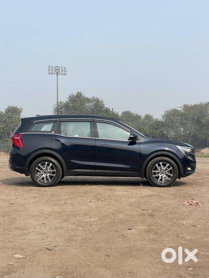 Mahindra Xuv700 2.0 Ax 7 Petrol At Luxury Pack Str, 2024, Petrol