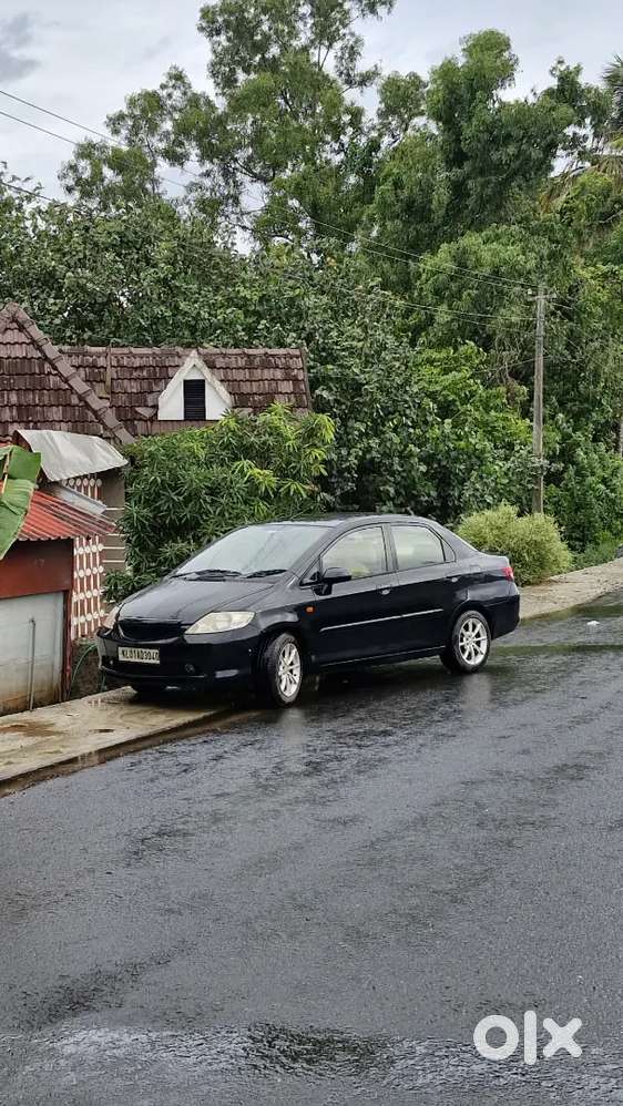 Honda City Zx 2004 Petrol Well Maintained