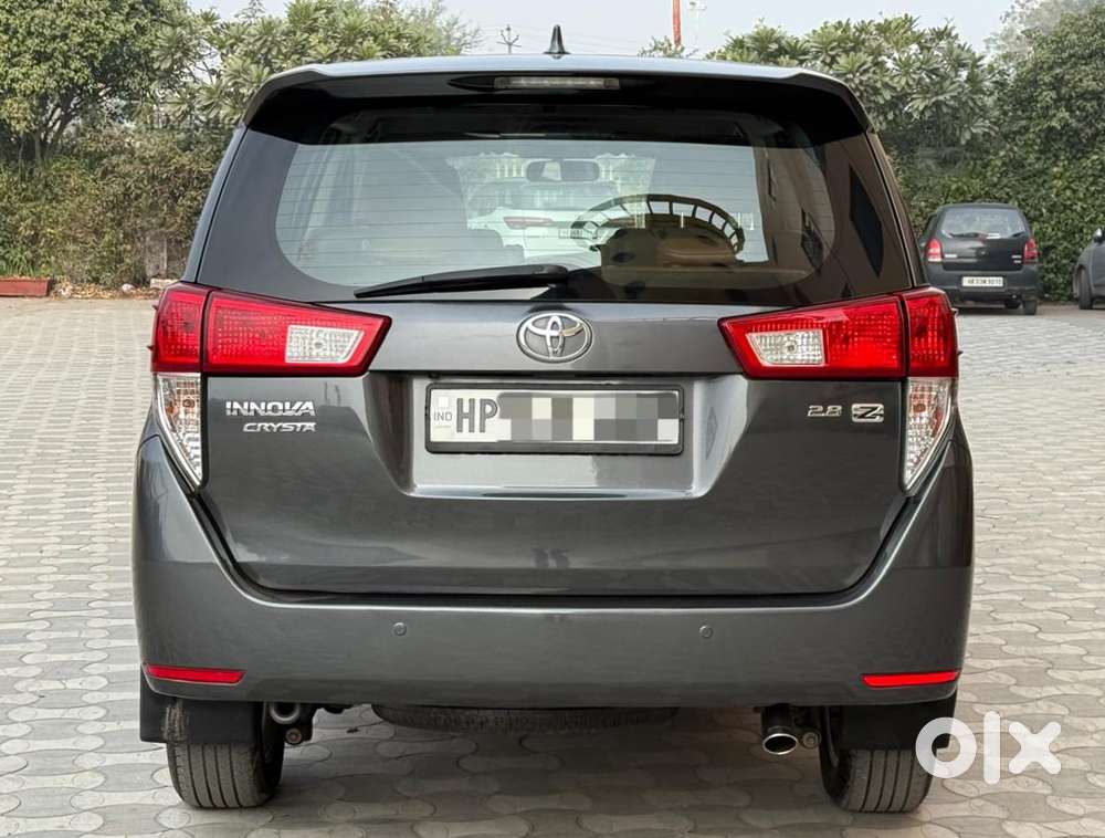 Toyota Innova Crysta 2.8z Automatic, 2016, Diesel