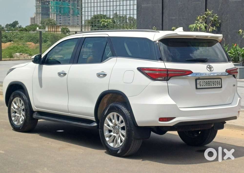 Toyota Fortuner 4x4 Mt 2.8 Diesel, 2022, Diesel