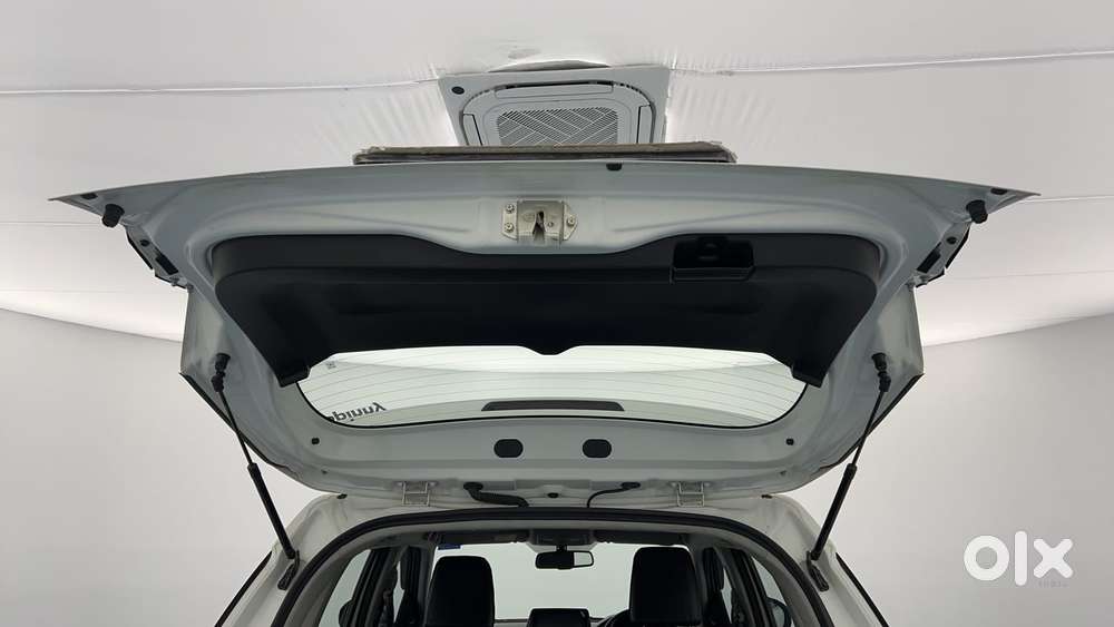 Maruti Suzuki Brezza Zxi Plus At, 2023, Petrol