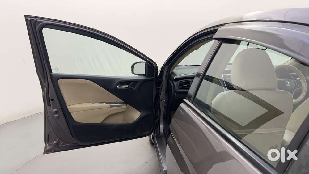 Honda City I-vtec S, 2015, Petrol