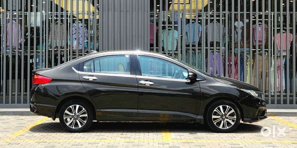 Honda City I-vtec V, 2017, Petrol