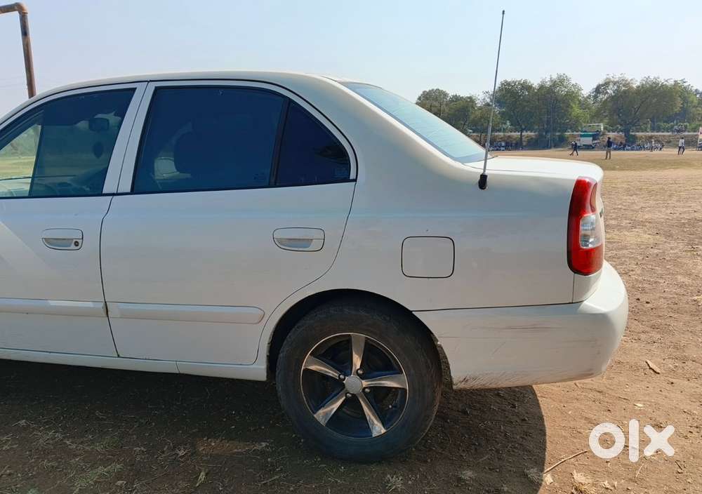 Hyundai Accent Cng