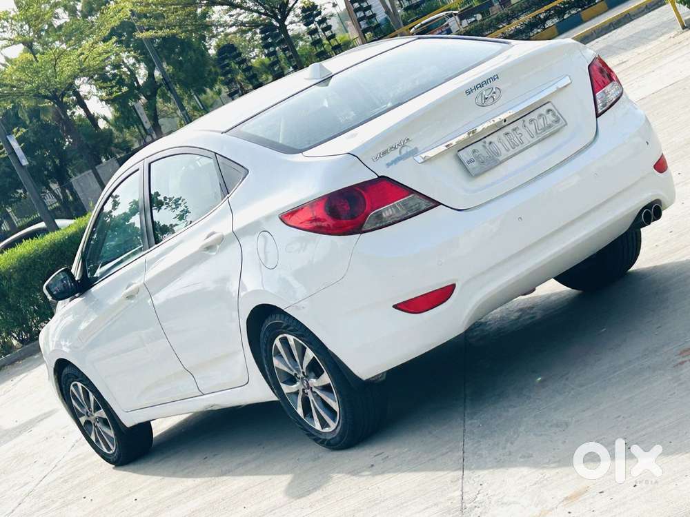 Hyundai Venue Sx Mt, 2014, Petrol
