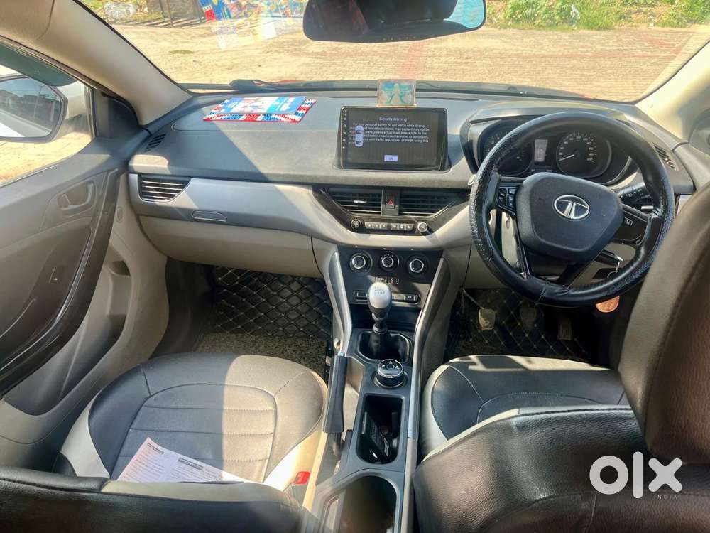Tata Nexon 1.5 Revotorq Xm (s), 2018, Diesel