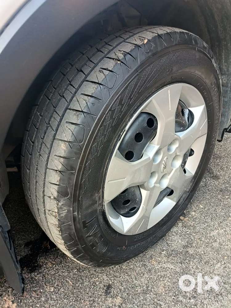 Mahindra Xuv300 2022 Petrol Well Maintained