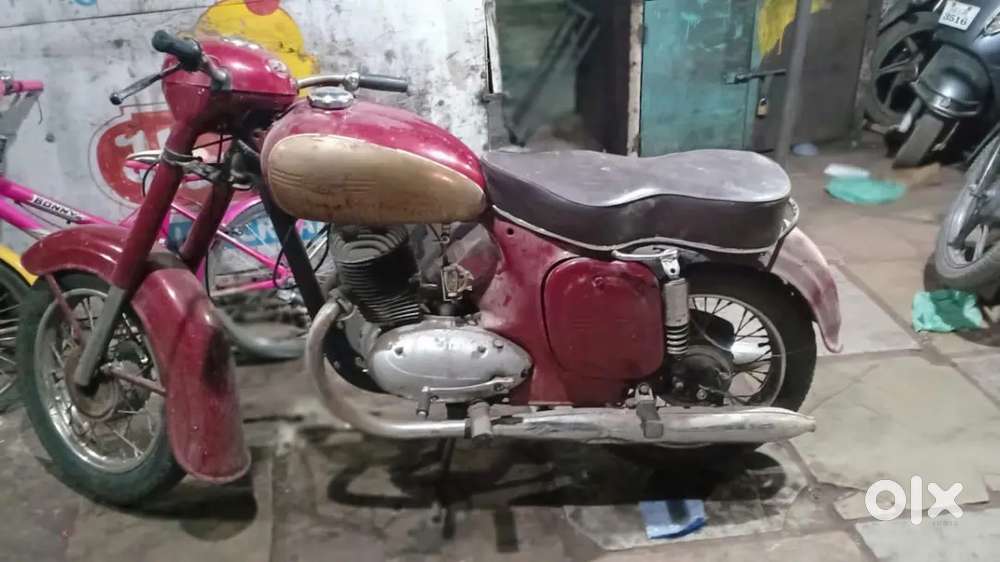 Olx old 2025 jawa bike