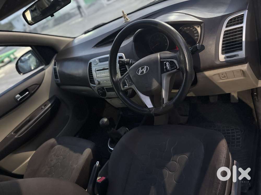 Hyundai I20 Petrol Asta, 2010, Petrol