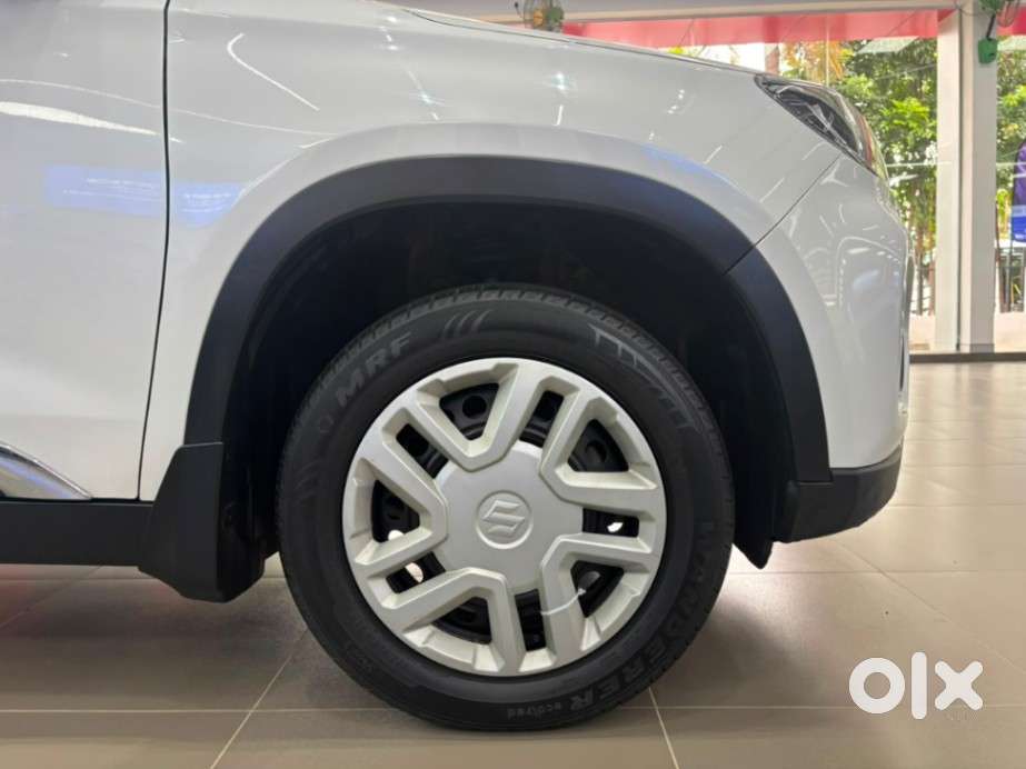 Maruti Suzuki Brezza 1.5 Vxi Smart Hybrid, 2021, Petrol