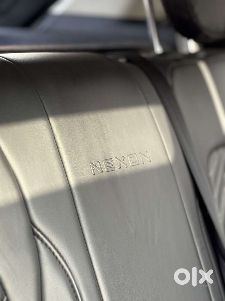 Tata Nexon Creative Plus 1.2 Revotron Petrol 6 Mt, 2024, Petrol