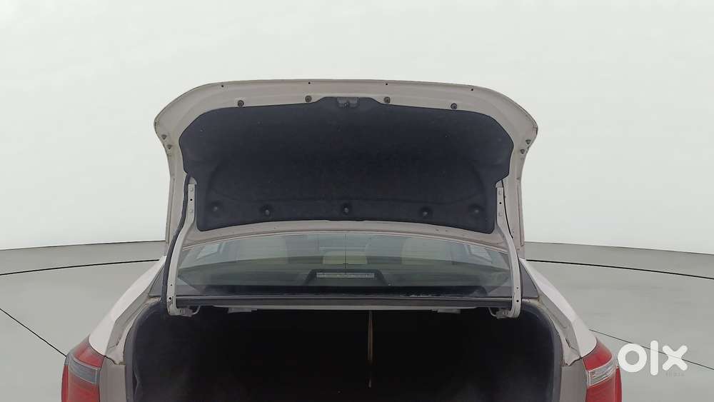 Toyota Corolla Altis 2013-2017 Vl At, 2014, Petrol