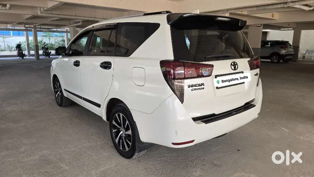 Toyota Innova Crysta 2022 Diesel 37200 Km Driven