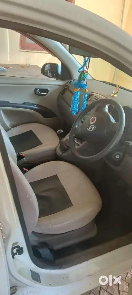Hyundai I10 Sportz 2011
