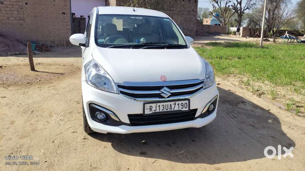 2015 Maruti Suzuki Ertiga डीज़ल मैन्युअल