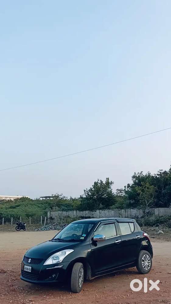 Maruti Suzuki Swift 2013 Diesel 95647 Km Driven Black Colour