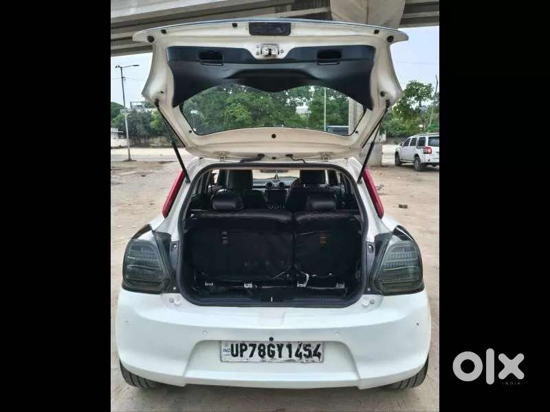 Maruti Suzuki Swift 1.3 Zxi, 2022, Petrol