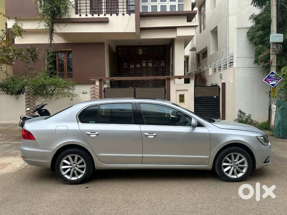 Skoda Superb 2015 Petrol Well Maintained