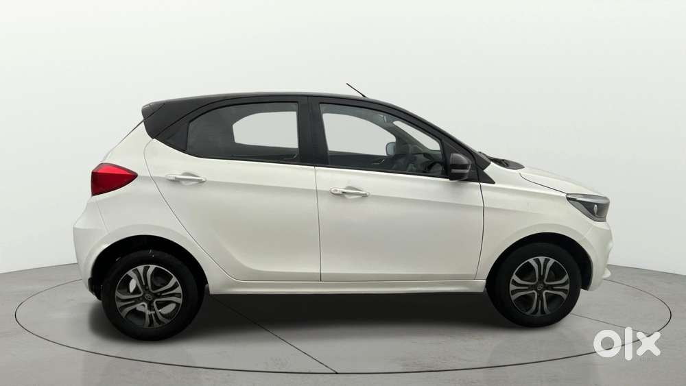 Tata Tiago 1.2 Revotron Xz Plus, 2022, Cng & Hybrids