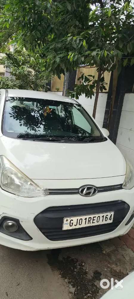 Hyundai Grand I10 White