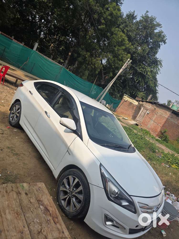 Hyundai Verna, 2015, Diesel