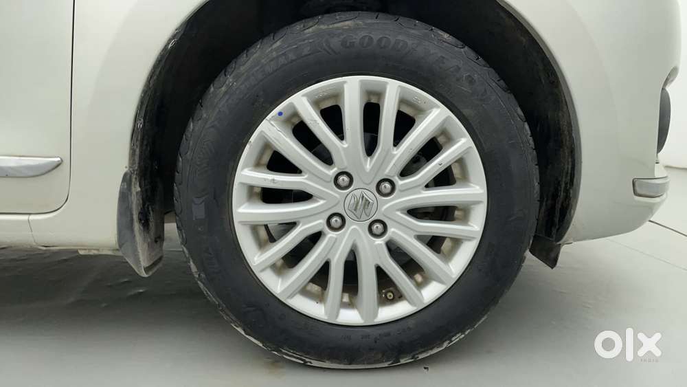Maruti Suzuki Dzire 1.2 Zxi Amt, 2018, Petrol