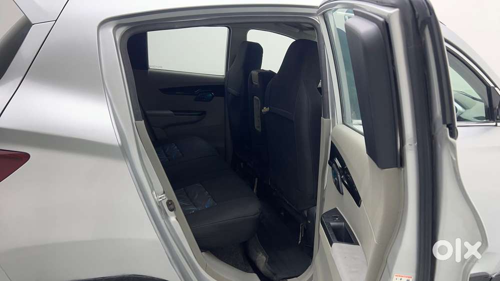 Mahindra Kuv 100 Mfalcon G80 K6, 2016, Petrol