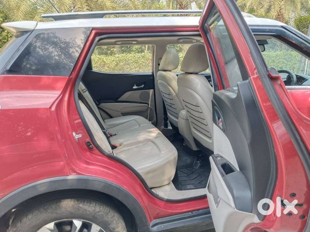 Mahindra Xuv300 W8 Option Dual Tone Diesel, 2019, Diesel