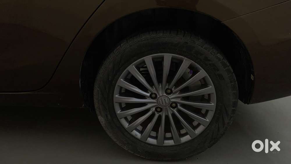 Maruti Suzuki Ciaz Zxi, 2016, Petrol