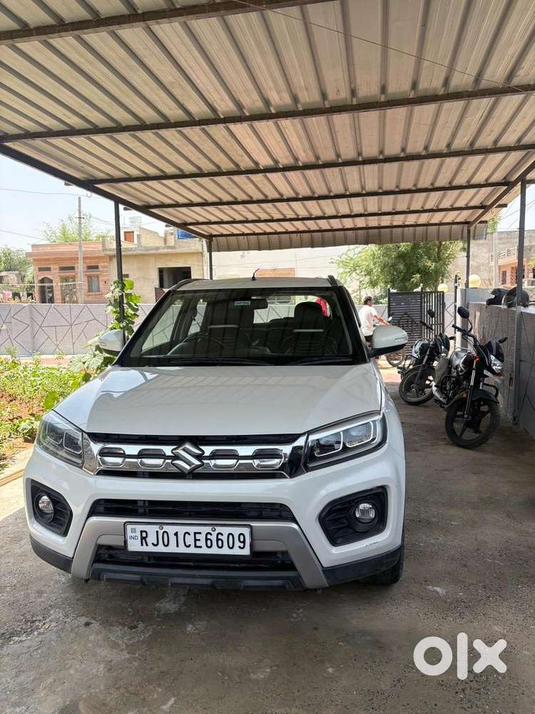 Brand New Condition Petrol Well Maintained 1st Owner