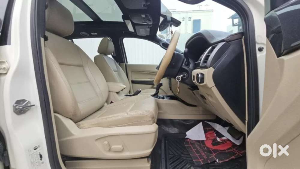 Ford Endeavour 3.2 Titanium At 4x4, 2016, Diesel