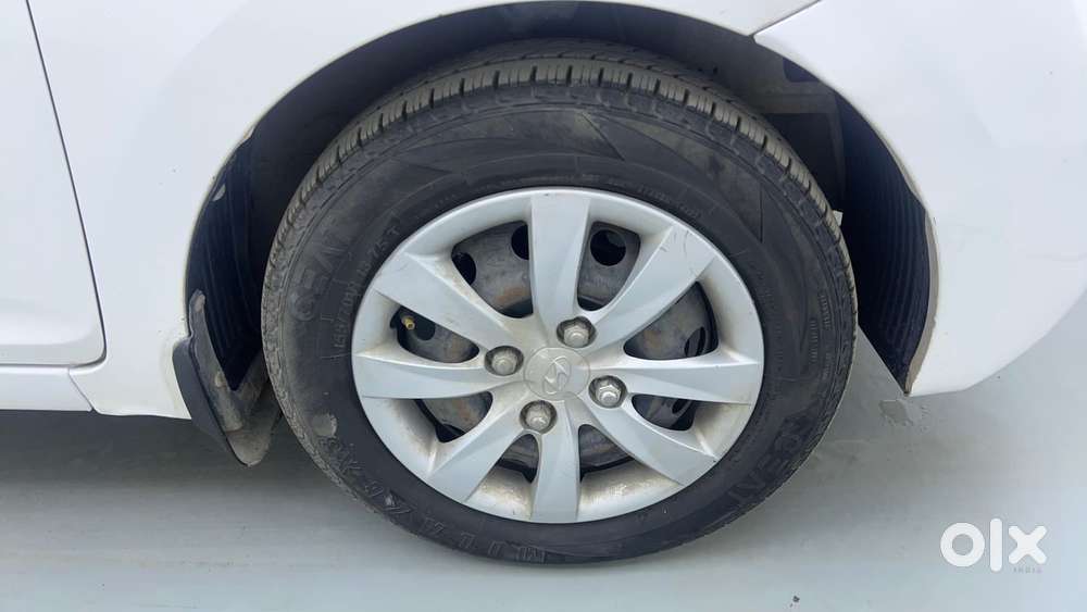 Hyundai Eon Magna +, 2013, Petrol