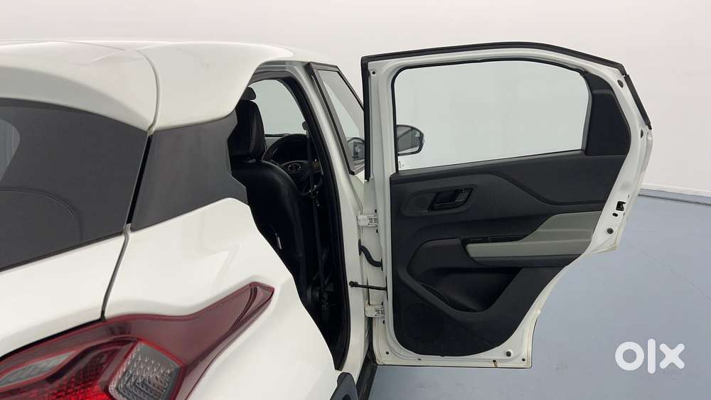 Tata Punch 1.2 Revotron Adventure Rhythm Pack Mt, 2024, Petrol