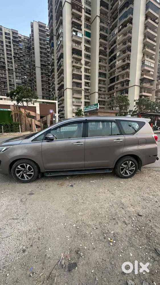 Good Condition Innova Crysta With Fancy Number