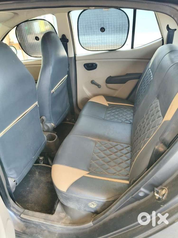 Hyundai Car 2011 Waiting