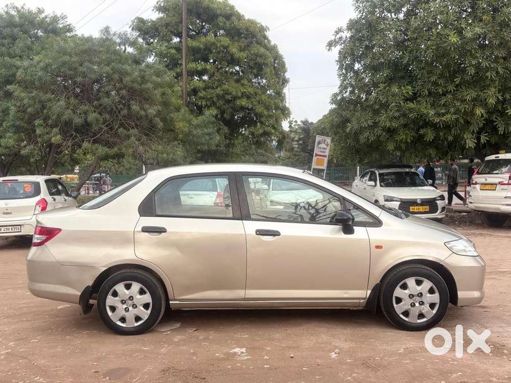 Honda City 2005 Petrol 65000 Km Driven