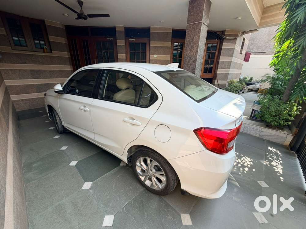 Excellent Condition Diesel Cvt Automatic Amaze