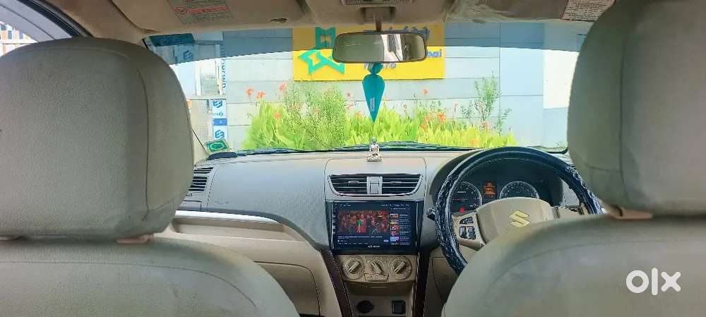 Maruti Suzuki Ertiga 1.5 Zxi 2013