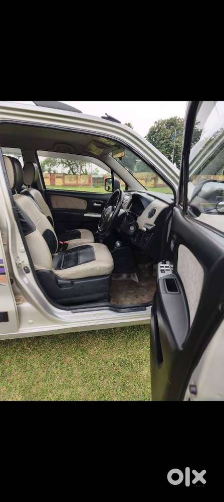 Maruti Suzuki Wagon R Vxi 1.0, 2015, Petrol