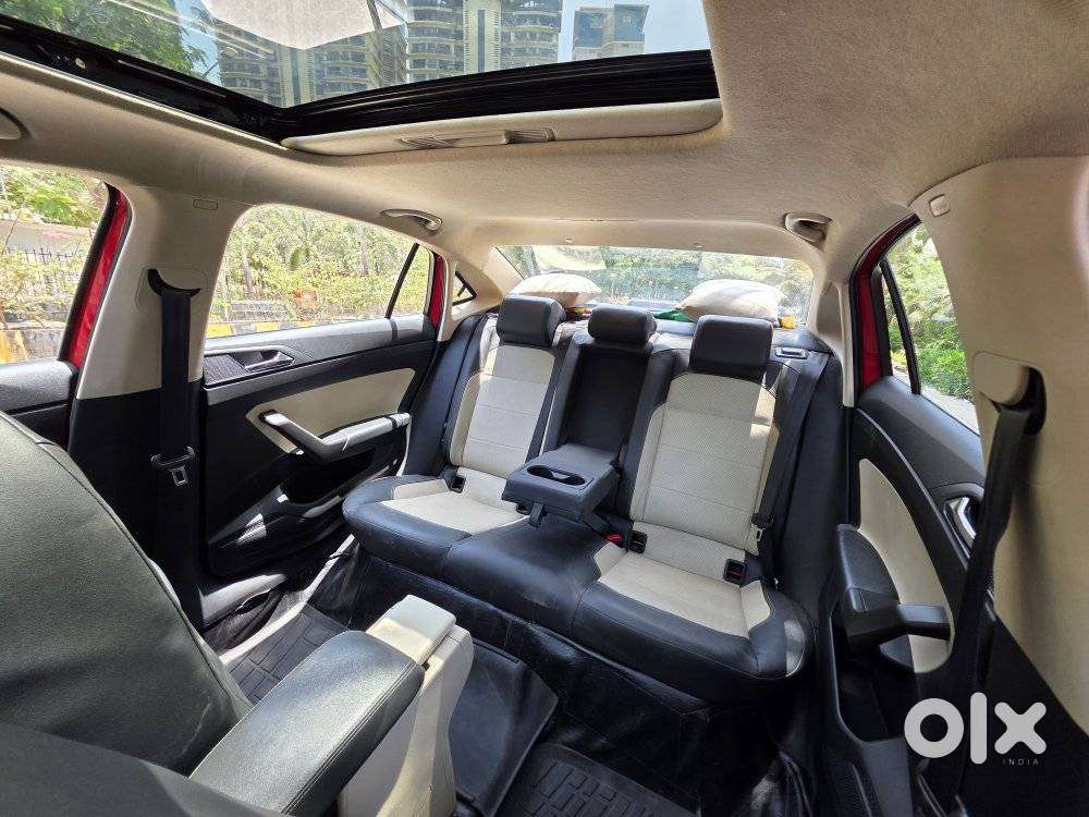 Skoda Slavia 1.0 Tsi Style At, 2023, Petrol