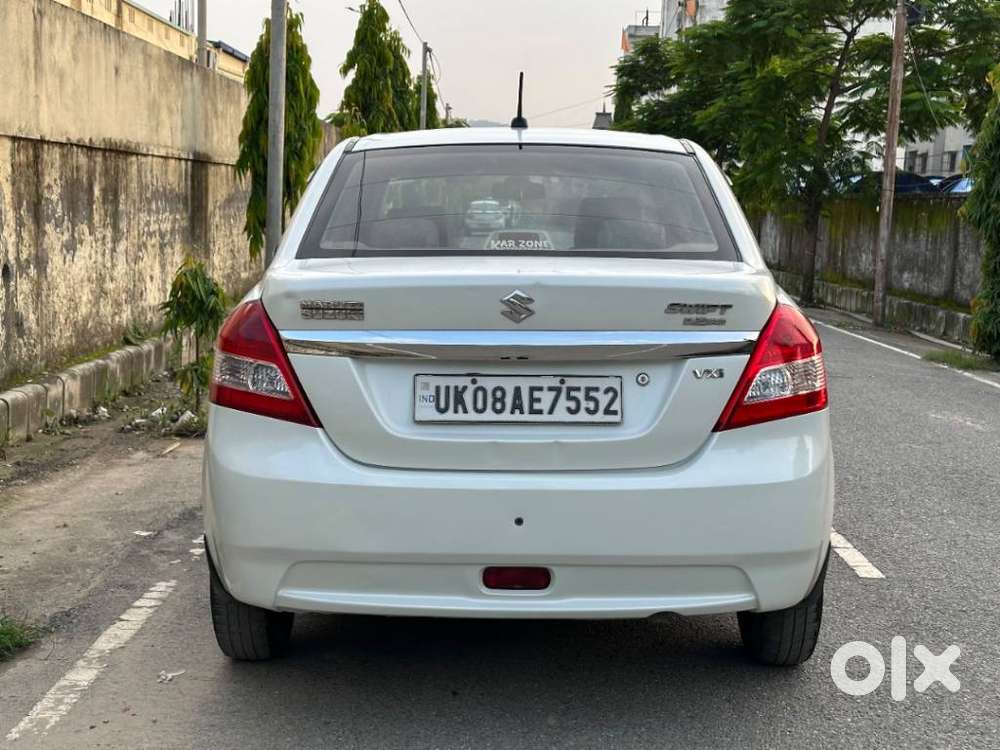 Maruti Suzuki Swift Dzire 1.2 Vxi Bsiv, 2014, Petrol