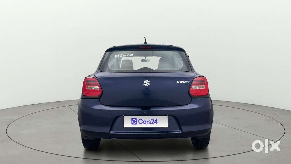 Maruti Suzuki Swift VVT VXI, 2022, Petrol