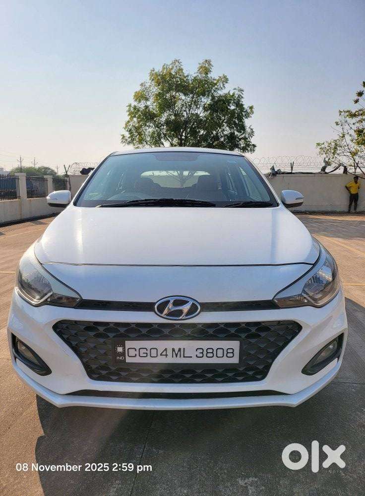 Hyundai I20 Petrol Spotz, 2018, Petrol